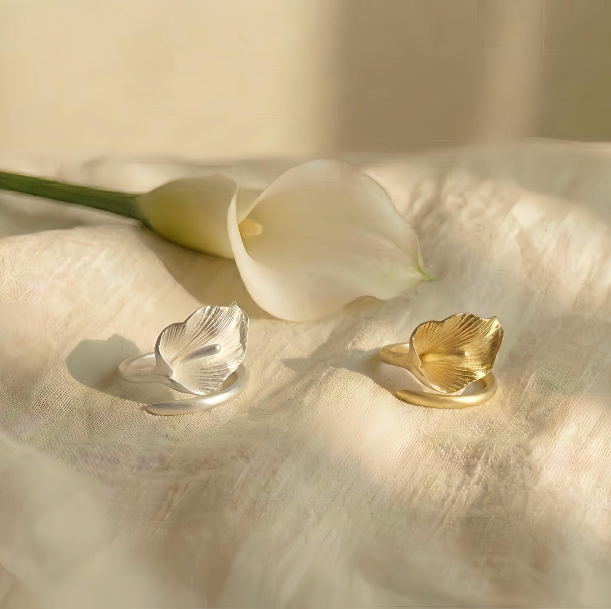 Matte Open Size Calla Lily Ring