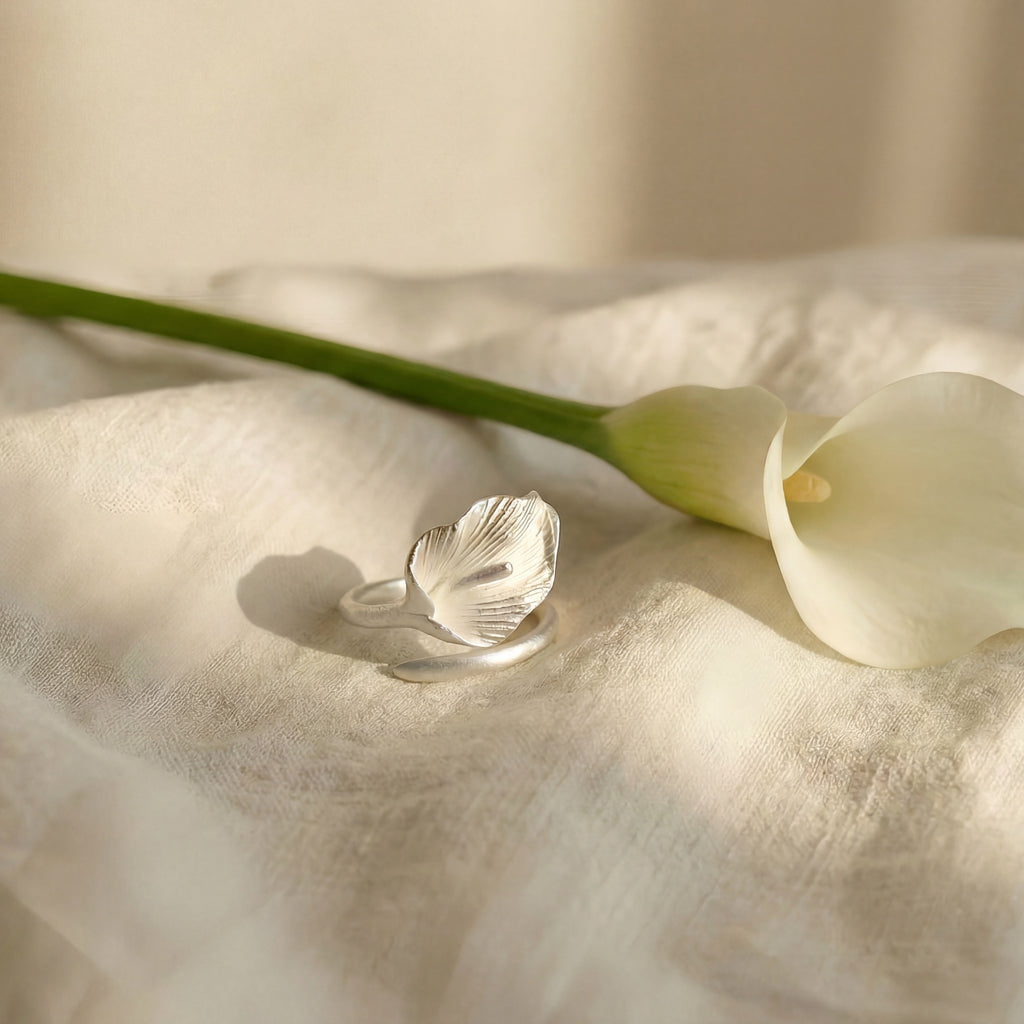 Matte Open Size Calla Lily Ring