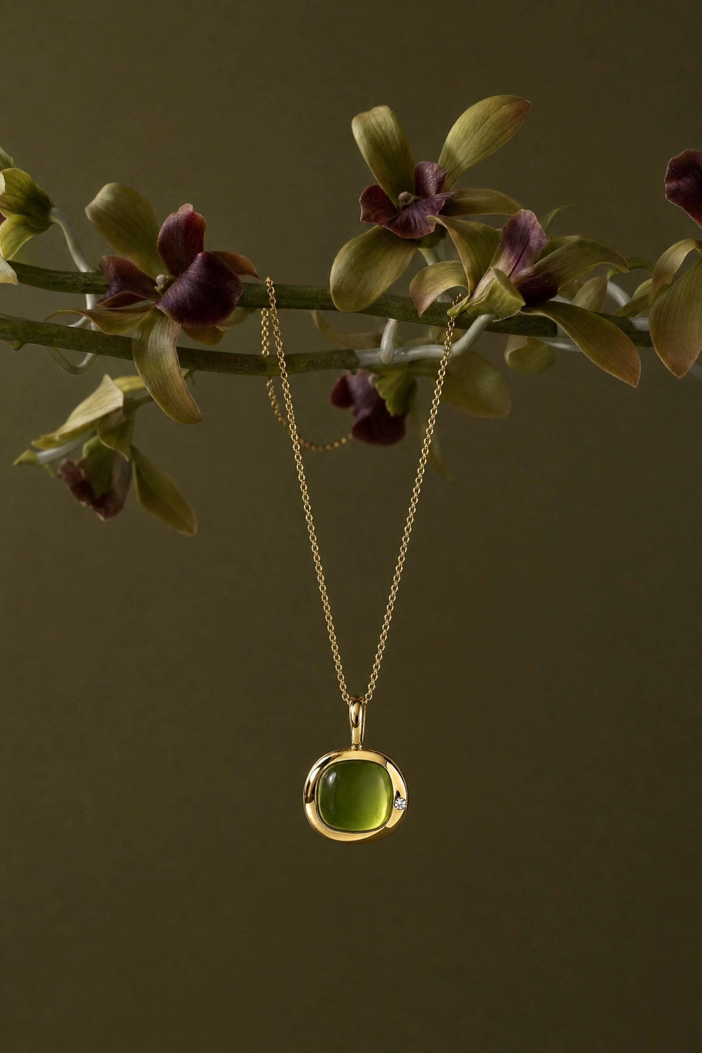 Virgo Birthstone Necklace, Reversible Peridot Pendant, 18K Gold Vermeil or 925 Sterling Silver, August September Birthday Gift for Her