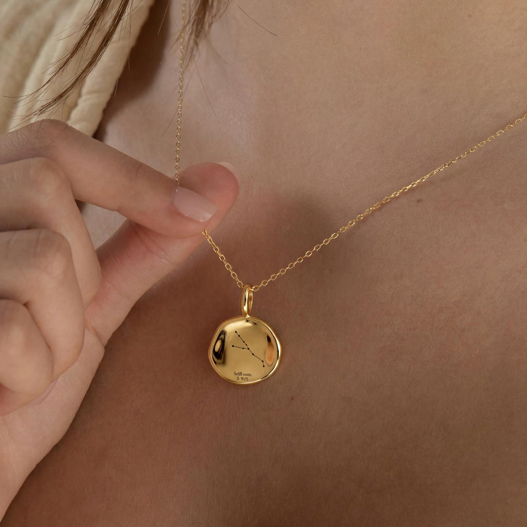 Taurus Birthstone Necklace, Reversible Green Agate Pendant, 18K Gold Vermeil or 925 Sterling Silver, April May Birthday Gift for Her