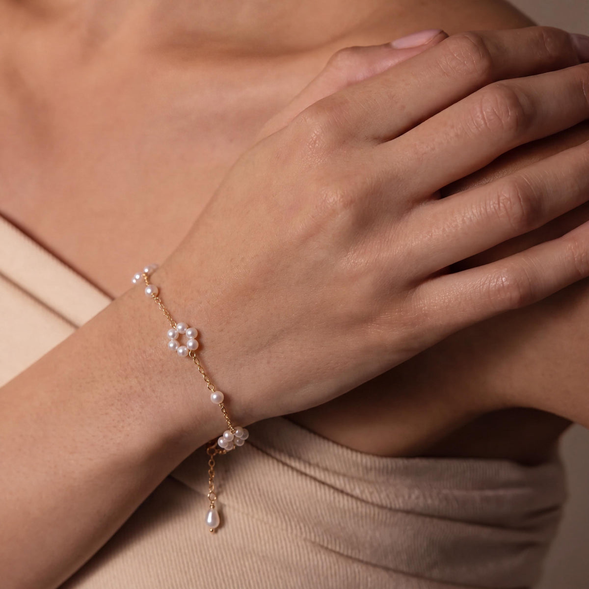 Freshwater Pearl Bracelet, Handcrafted Pearl Flower Design, 18K Gold Vermeil, Bridal Bridesmaid Jewelry, Mother's Day Gift for Her