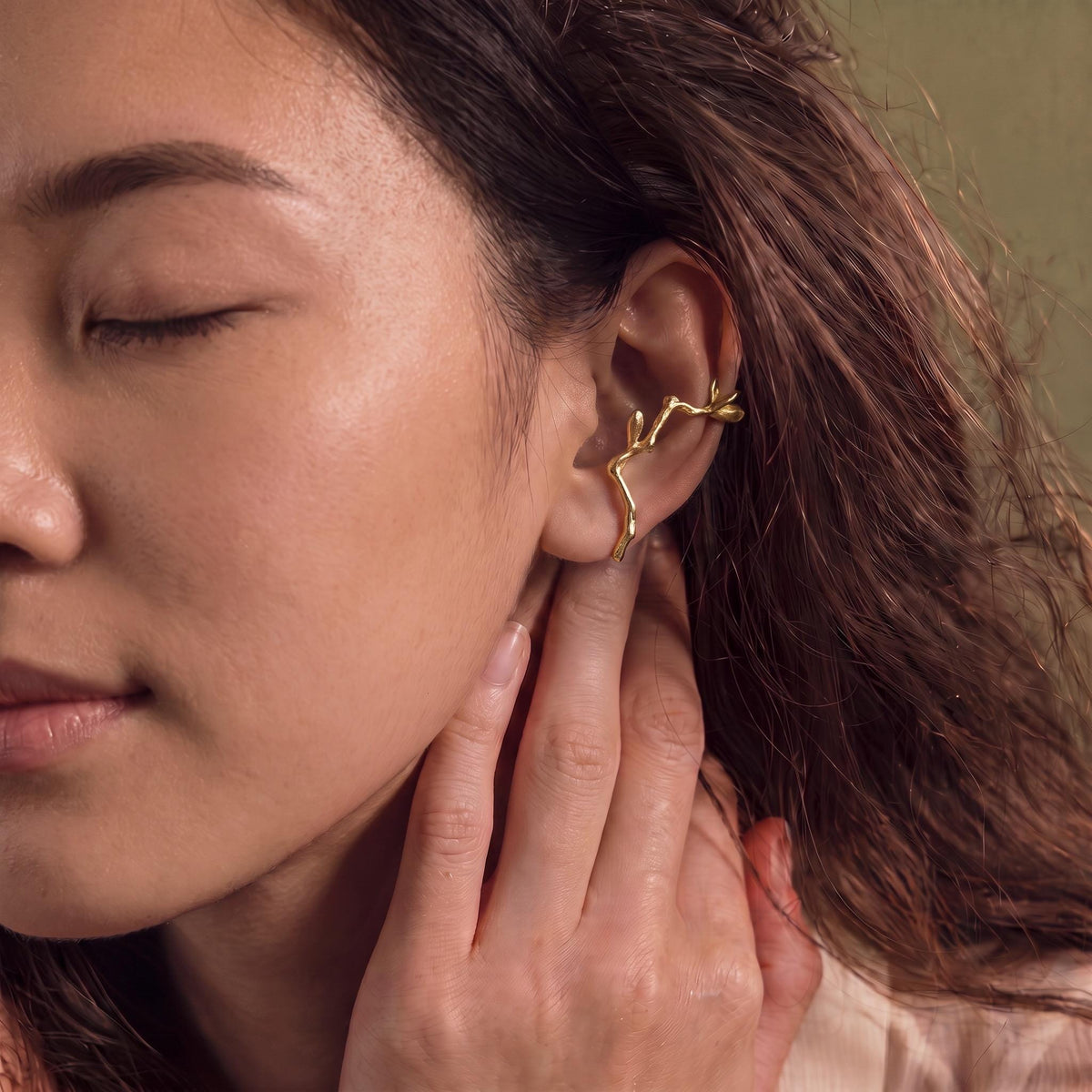 Gold Branch Ear Cuff No Piercing | Twig Ear Climber Earring | 18K Gold Vermeil | Nature Inspired Jewelry | Gift for Her