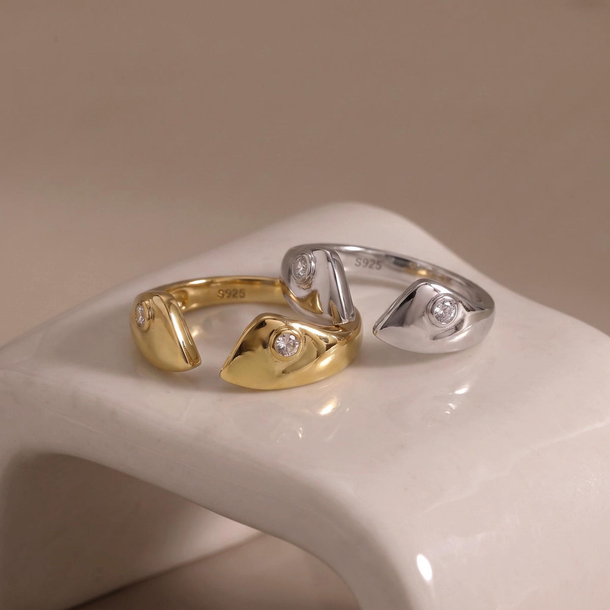 Moissanite Teardrop Ring Gift | Chasing Moon Statement Ring | 14K Gold or White Gold | Gift for Her