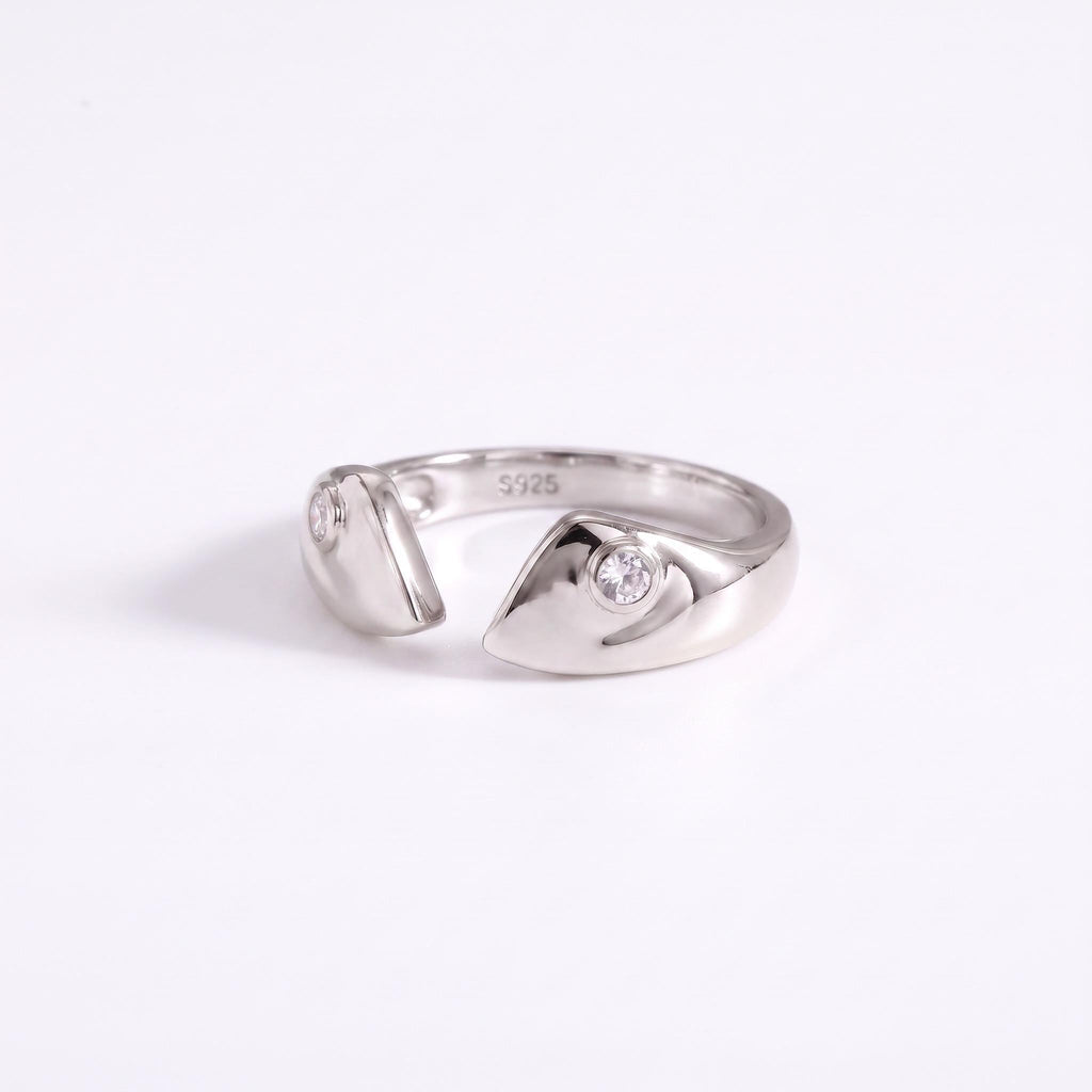 Moissanite Teardrop Ring Gift | Chasing Moon Statement Ring | 14K Gold or White Gold | Gift for Her