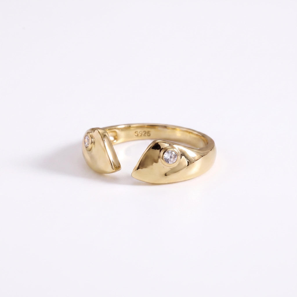 Moissanite Teardrop Ring Gift | Chasing Moon Statement Ring | 14K Gold or White Gold | Gift for Her