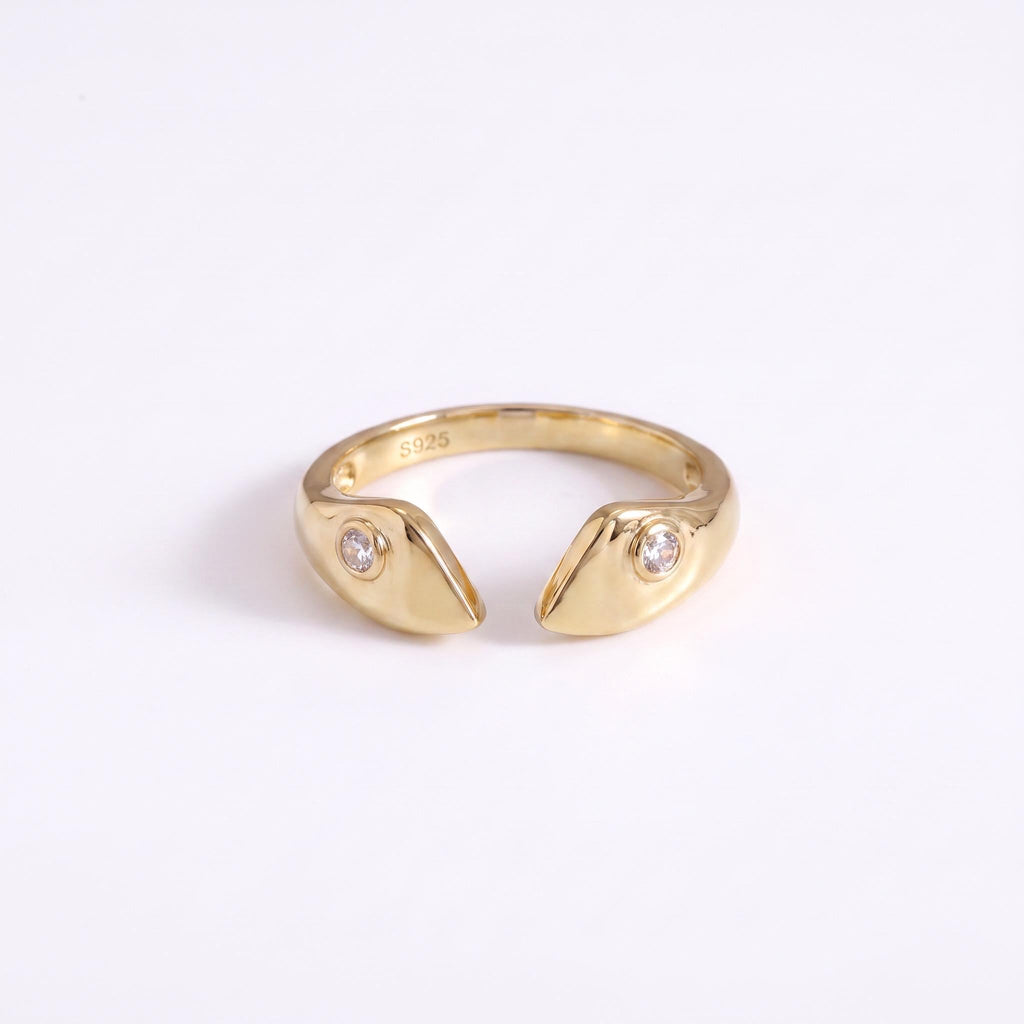 Moissanite Teardrop Ring Gift | Chasing Moon Statement Ring | 14K Gold or White Gold | Gift for Her