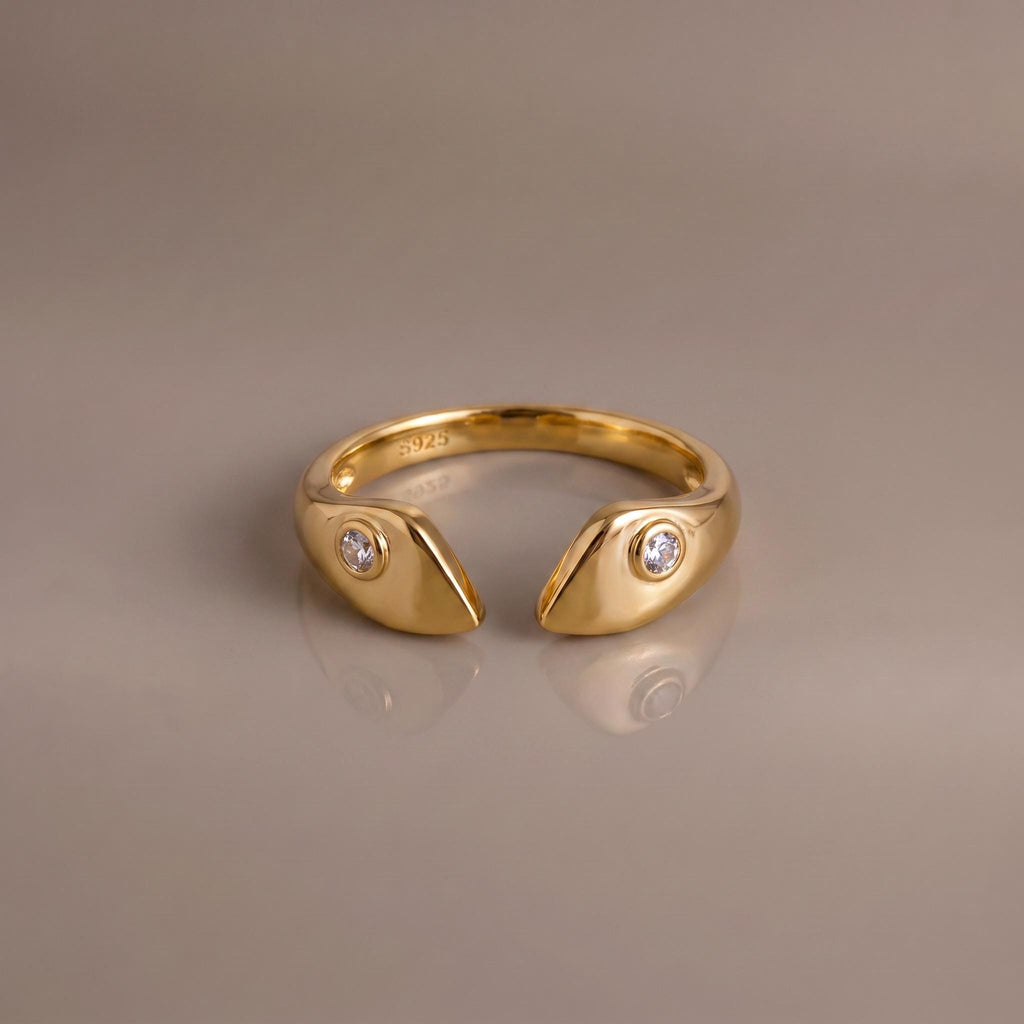 Moissanite Teardrop Ring Gift | Chasing Moon Statement Ring | 14K Gold or White Gold | Gift for Her