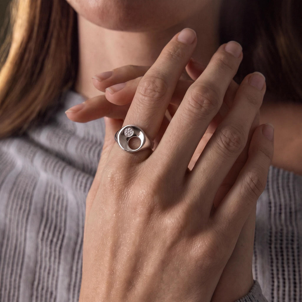 Moissanite Signet Ring Gift | Cutout Circle Statement Ring | 14K Gold or White Gold | Gift for Her